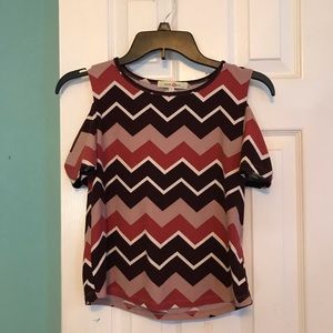 Cold shoulder top
